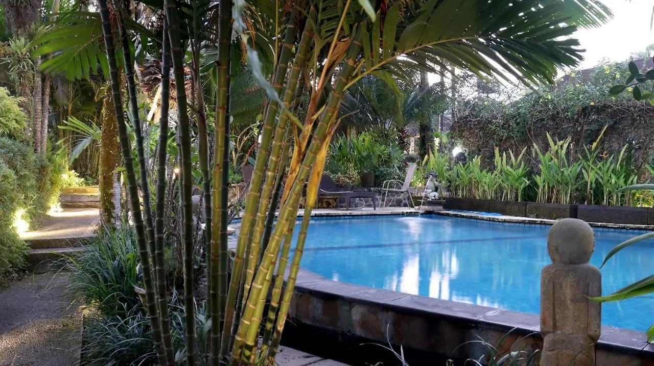 Villa Classic 2 Brv 20 Mins From Ubud Indonesia